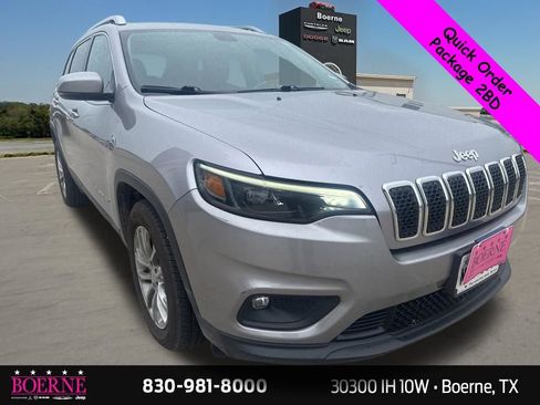 Used 2020 Jeep Cherokee Latitude Plus FWD image 7
