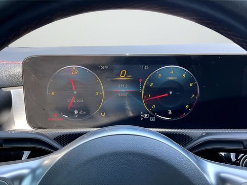 Used 2022 Mercedes-Benz CLA 250 image 12