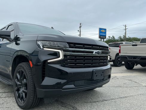Certified 2022 Chevrolet Tahoe RST AWD/4WD image 3