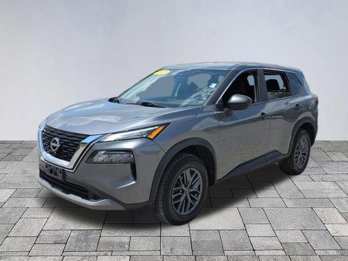 Used 2023 Nissan Rogue S FWD image 3