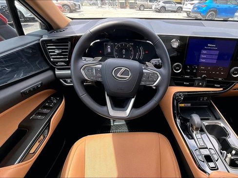 Used 2025 Lexus NX 350 AWD w/ Premium Package image 8