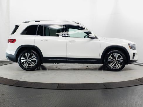 Certified 2026 Mercedes-Benz GLB 250 4MATIC image 29