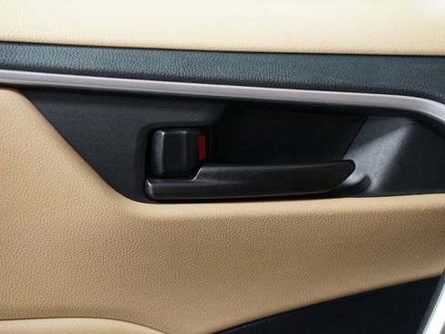 Certified 2024 Toyota RAV4 LE image 31