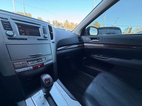 Used 2013 Subaru Legacy 3.6R Limited image 24