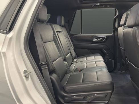 Used 2023 Chevrolet Tahoe Z71 w/ Luxury Package AWD/4WD image 26