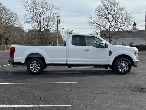 Used 2022 Ford F250 XLT w/ XLT Premium Package image 5