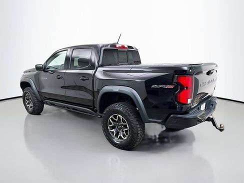 Used 2024 Chevrolet Colorado ZR2 AWD/4WD image 5