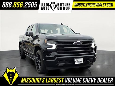 Used 2025 Chevrolet Silverado 1500 High Country w/ High Country Premium Package image 6