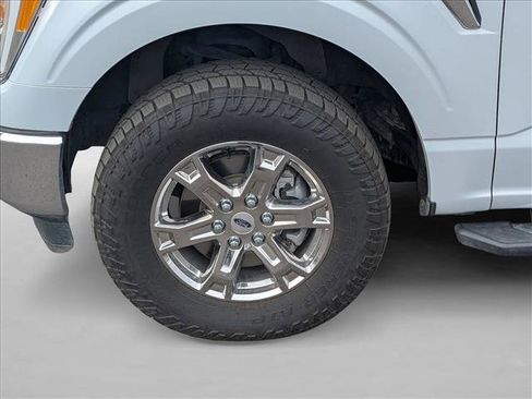 Used 2021 Ford F150 XLT w/ Equipment Group 302A High image 15