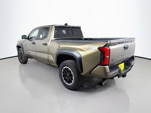 New 2026 Toyota Tacoma TRD Off-Road AWD/4WD image 7