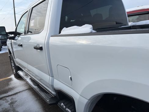 Used 2024 Ford F250 XLT image 13