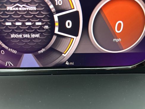 Used 2025 Volkswagen Atlas Peak Edition SE image 20