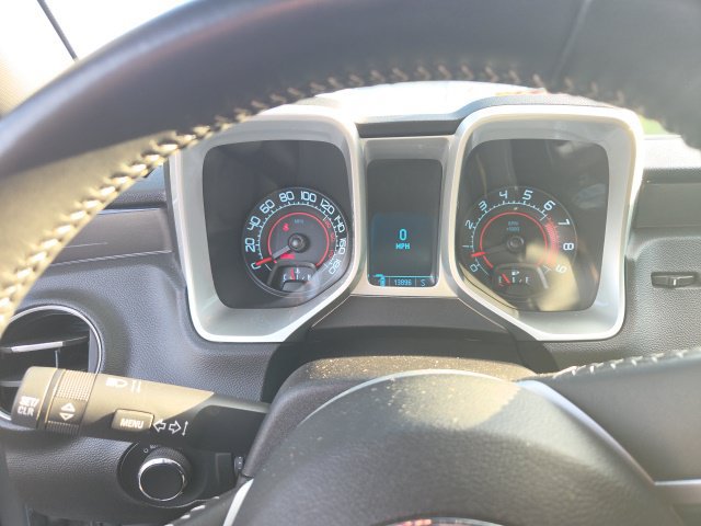 Used 2010 Chevrolet Camaro SS w/ RS Package RWD image 8
