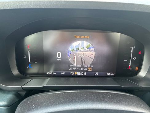 Used 2025 Ford Maverick Lobo AWD/4WD image 26