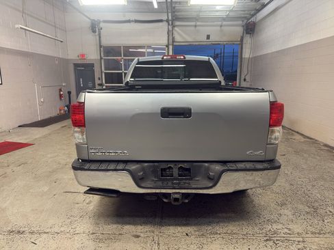 Used 2010 Toyota Tundra 4x4 Double Cab image 5