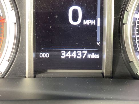 Used 2023 Toyota 4Runner Limited image 19