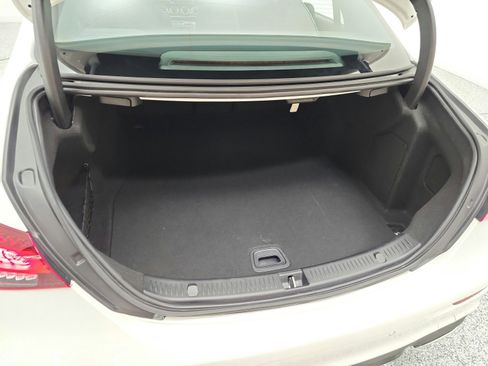 Used 2023 Mercedes-Benz E 350 Sedan image 22