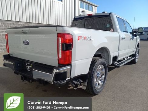New 2026 Ford F250 Lariat w/ Chrome Package AWD/4WD image 3