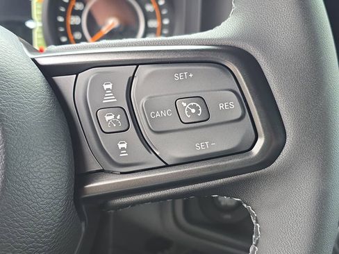 New 2026 Jeep Wrangler Unlimited Rubicon w/ Safety Group image 22