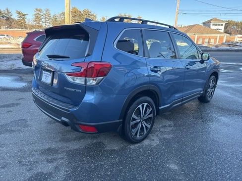 Used 2023 Subaru Forester Limited image 3
