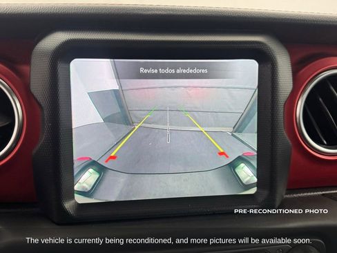 Used 2020 Jeep Gladiator Rubicon AWD/4WD image 14