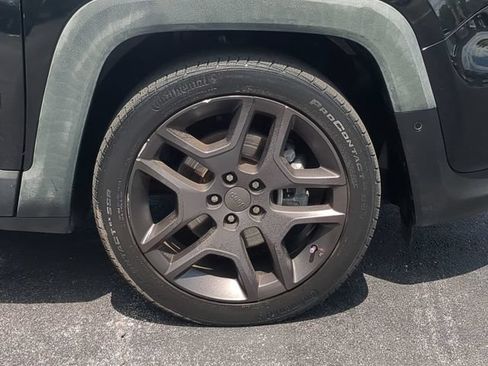 Used 2020 Jeep Renegade Altitude FWD image 11