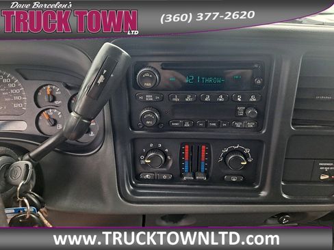 Used 2006 Chevrolet Silverado 2500 4x4 Extended Cab image 10