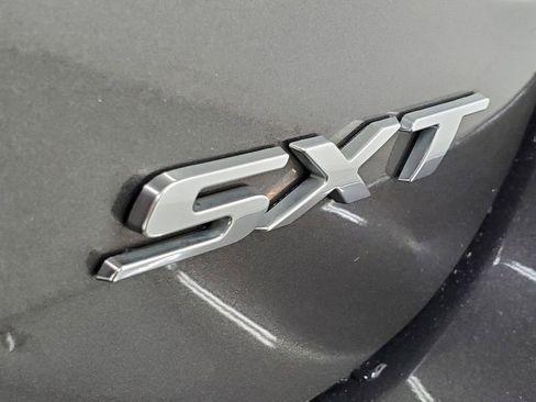 Used 2017 Dodge Charger SXT w/ AWD Premium Group image 24