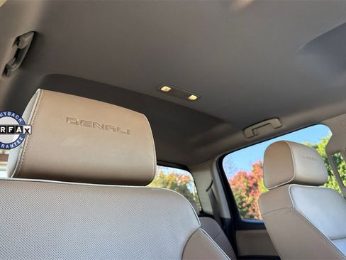 Used 2019 GMC Sierra 2500 Denali w/ Duramax Plus Package image 22
