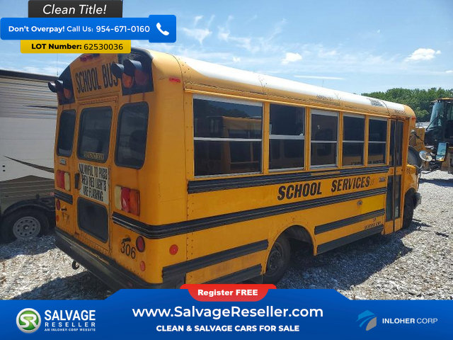 Used 2012 Chevrolet Express 4500 w/ School Bus Package RWD image 5
