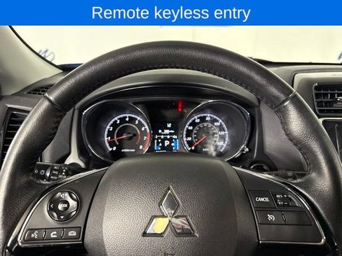 Used 2020 Mitsubishi Outlander Sport SE AWD/4WD image 11
