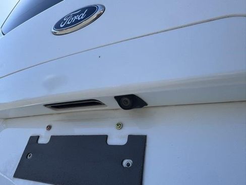Used 2016 Ford Transit Connect XLT image 15