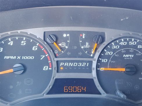 Used 2005 Chevrolet Colorado LS w/ Power Convenience Package image 16