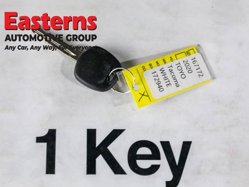 Used 2020 Toyota Tacoma SR image 23