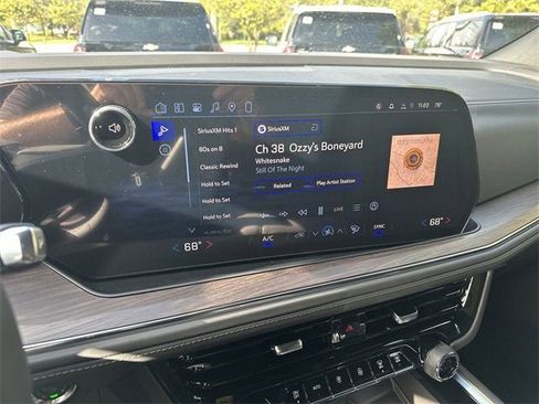 New 2026 Chevrolet Suburban LS image 12