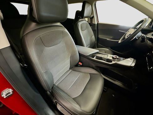 Used 2024 Kia EV6 Light image 32