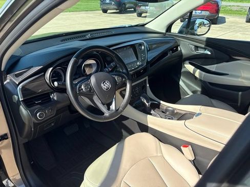 Used 2019 Buick Envision Essence FWD image 12