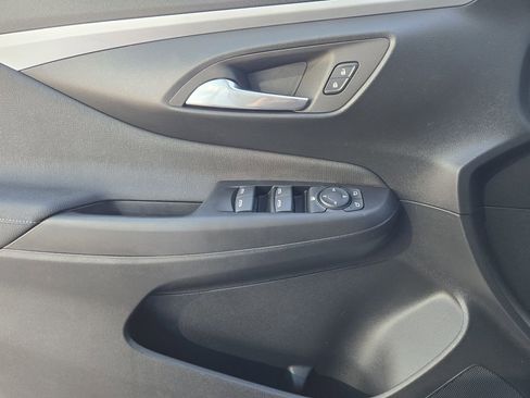 Used 2026 Buick Envista Preferred image 18