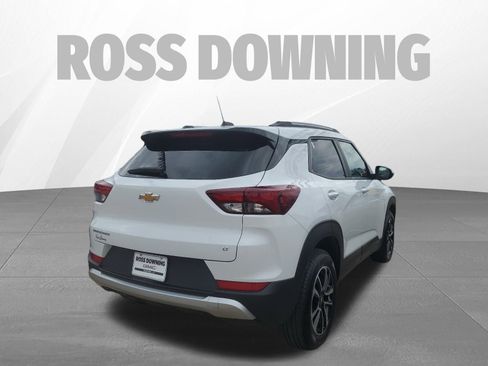 Used 2025 Chevrolet TrailBlazer LT image 4