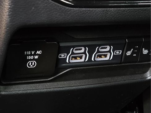 Used 2022 Jeep Grand Cherokee Trailhawk w/ Luxury Tech Group III AWD/4WD image 11