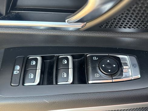 Used 2022 Kia Telluride EX w/ EX Premium Package FWD image 26