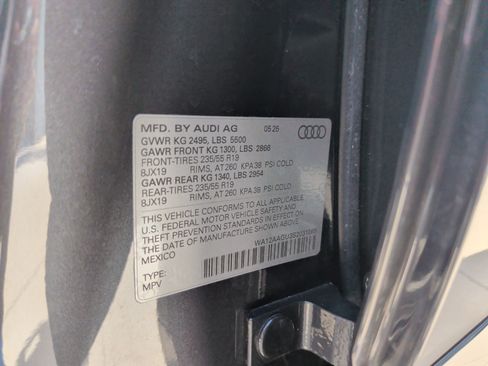 Certified 2025 Audi Q5 Premium Plus w/ Premium Plus AWD/4WD image 41