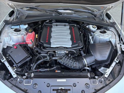 Used 2016 Chevrolet Camaro SS RWD image 20