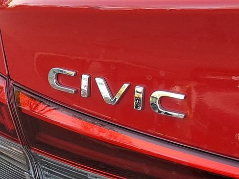 Used 2024 Honda Civic Touring image 30