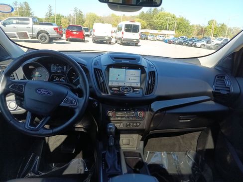 Certified 2017 Ford Escape Titanium w/ Canadian Touring Package image 14