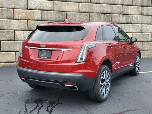 Certified 2024 Cadillac XT5 Sportv w/ LPO, Floor Liner Package AWD/4WD image 5