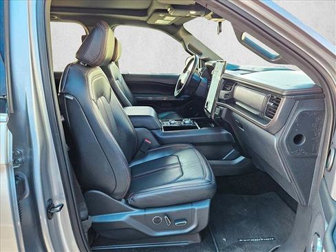 Used 2023 Ford Expedition Max Limited image 24