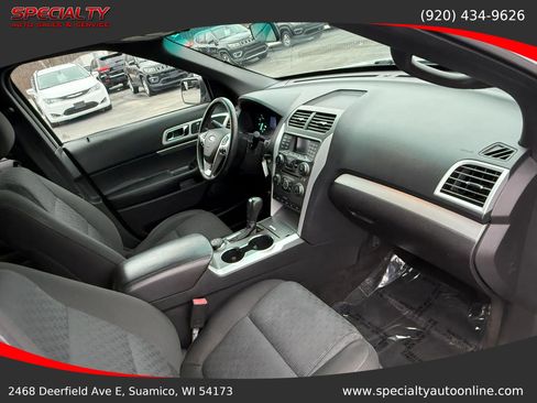 Used 2015 Ford Explorer XLT AWD/4WD image 19