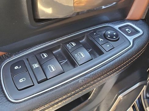 Used 2019 RAM 2500 Limited image 16