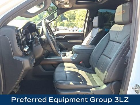 Used 2026 Chevrolet Silverado 3500 High Country w/ Technology Package AWD/4WD image 2